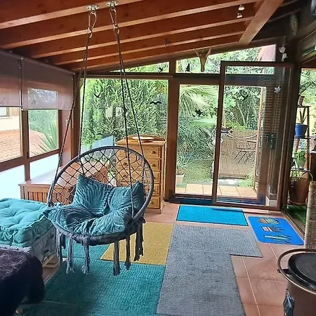 La Casa De Las Palmeras, Ampuero. Hotel Ampuero