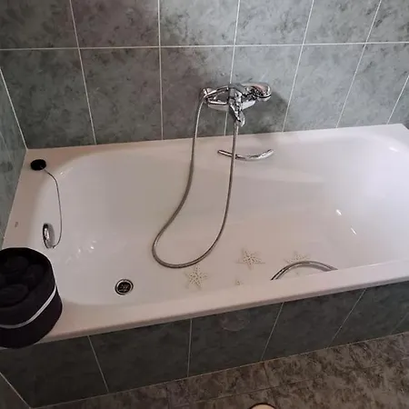 Hotel La Casa De Las Palmeras, Ampuero. Ampuero