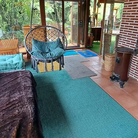 La Casa De Las Palmeras, Ampuero.